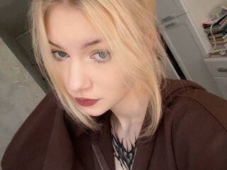 HellenHornny's Teen live cam shows Profile Image