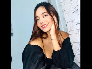 MiaOperli's Latina live cam shows Profile Image