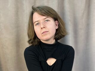 MoiraElletson's Free webcam shows Profile Image